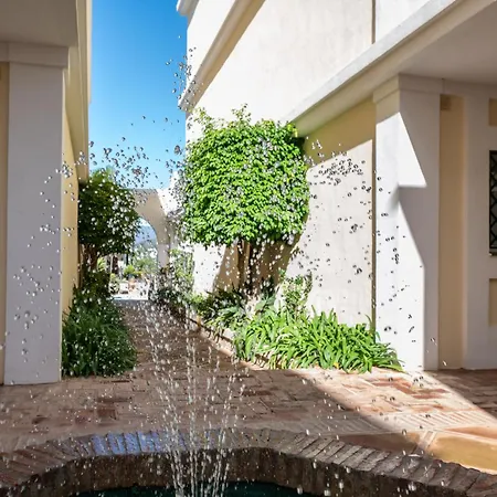 Apartment Calma House Aloha Gardens By Vps
